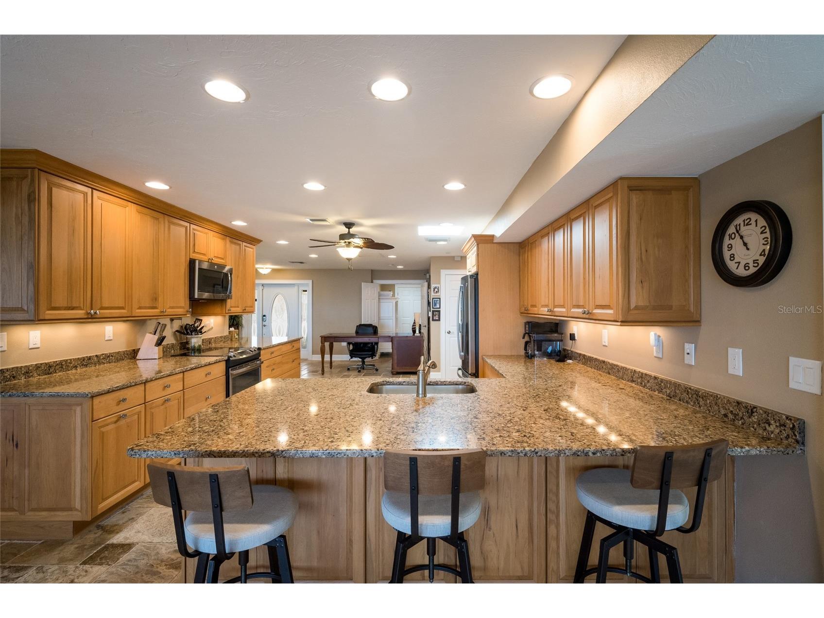 90 Buccaneer Bend Placida FL 33946 - INTRACOASTAL WATERWAY D6146570 image26