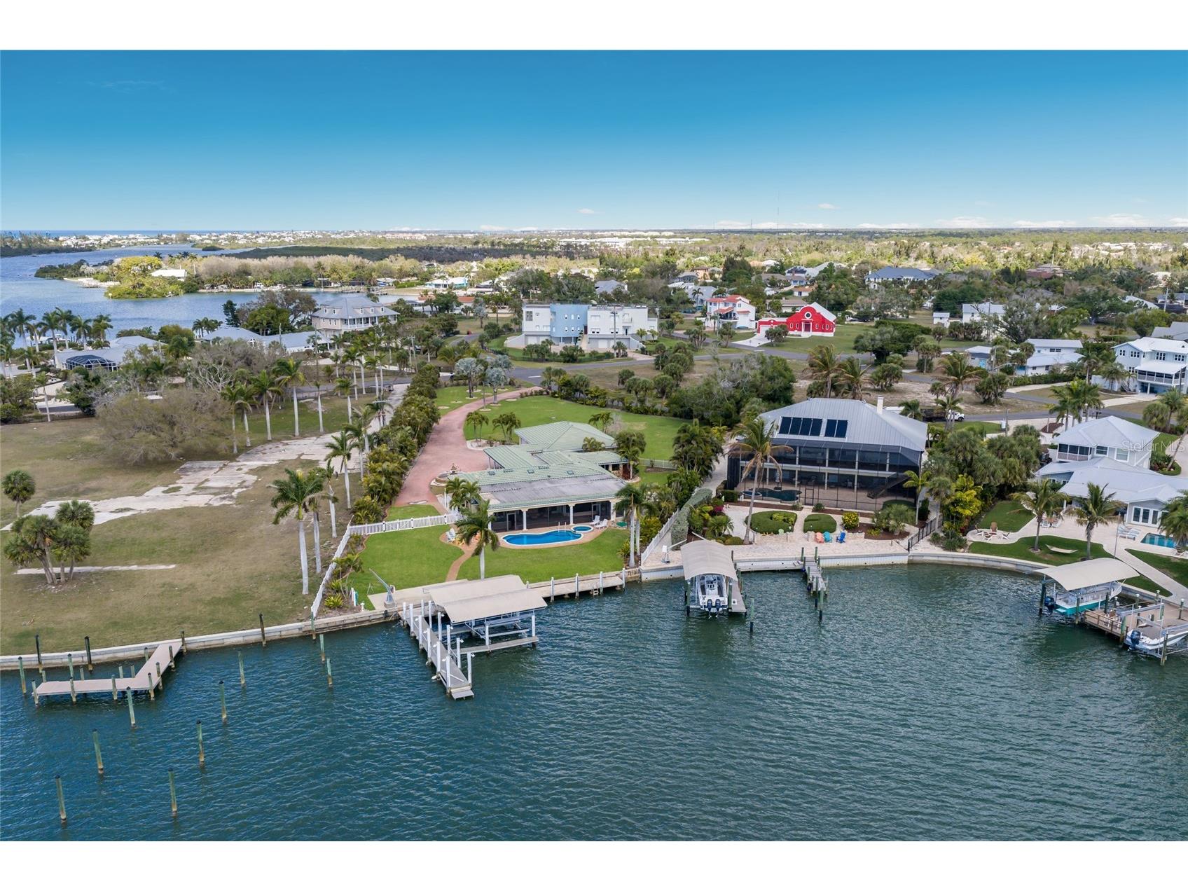 90 Buccaneer Bend Placida FL 33946 - INTRACOASTAL WATERWAY D6146570 image5