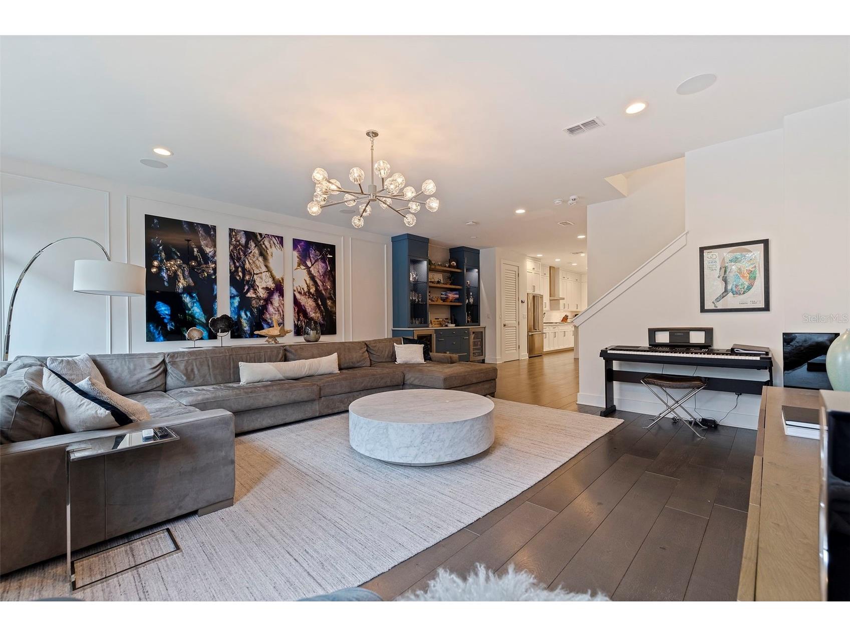 90 Columbia Drive #2 Tampa FL 33606 TB8417512 image4