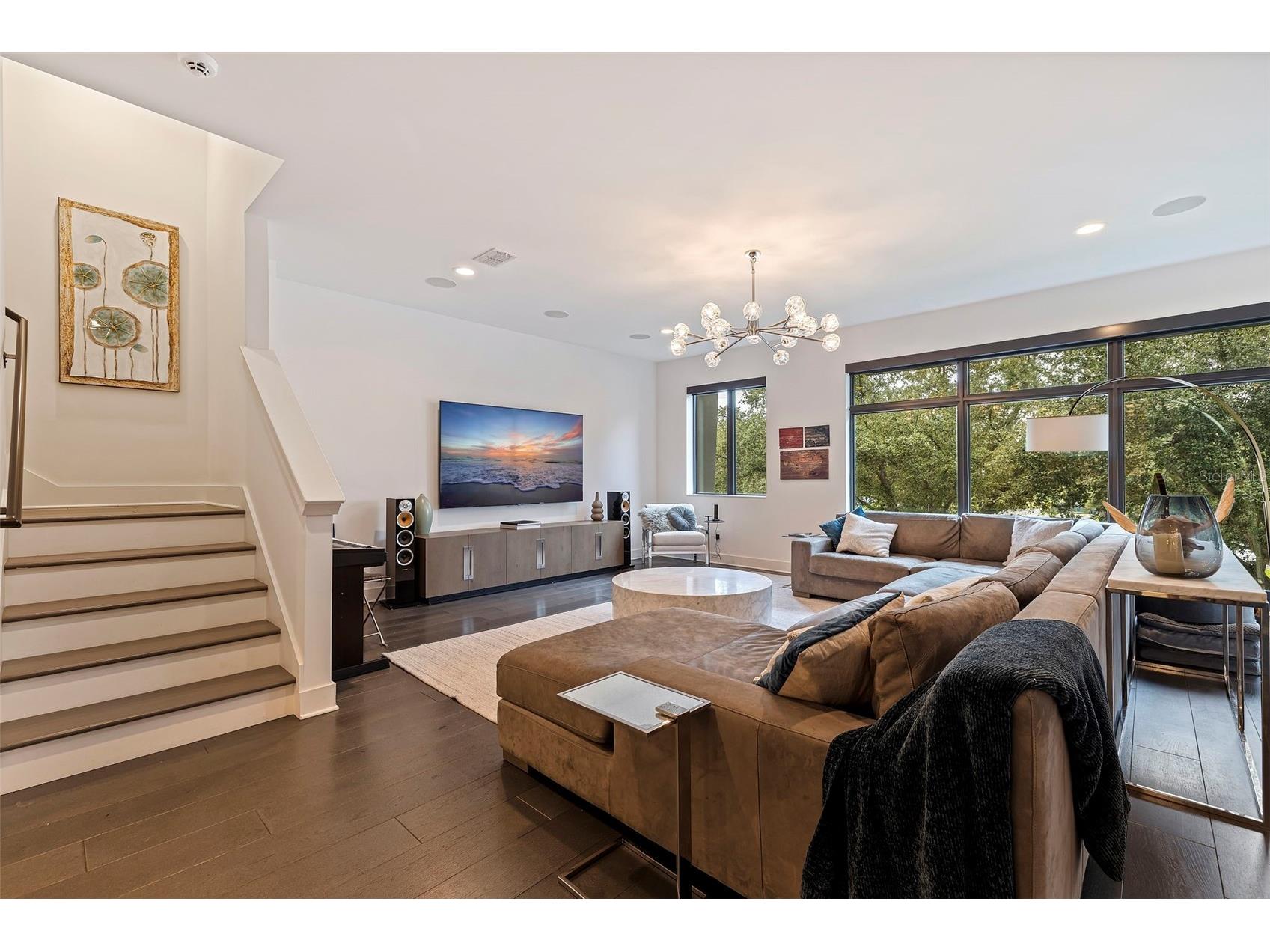 90 Columbia Drive #2 Tampa FL 33606 TB8417512 image5