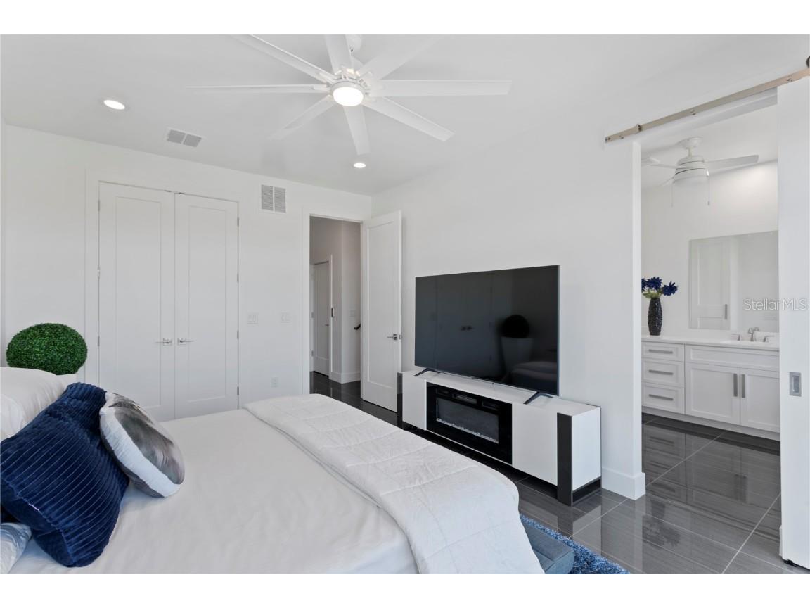 90 Columbia Drive #3 Tampa FL 33606 TB8446720 image39