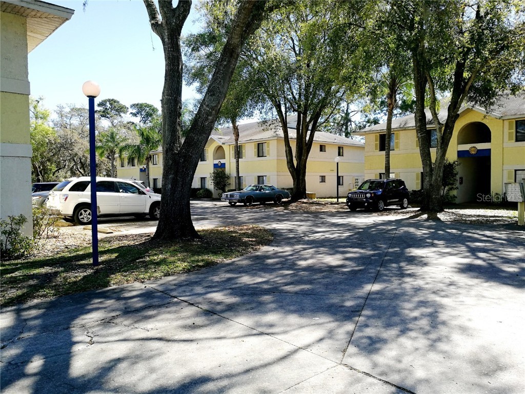 90 Hidden Lake Drive #181 Sanford FL 32773 O6146803 image1