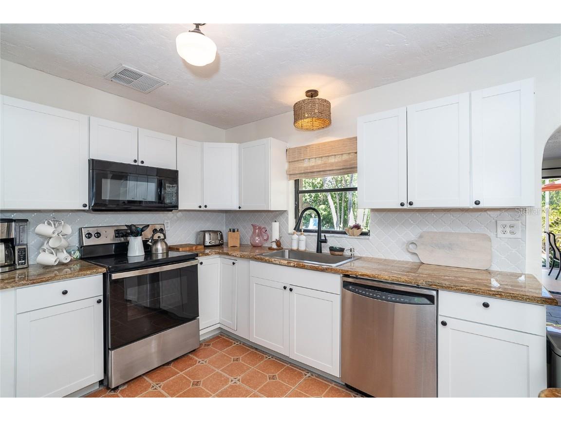 90 N Gulf Boulevard Placida FL 33946 D6144782 image17