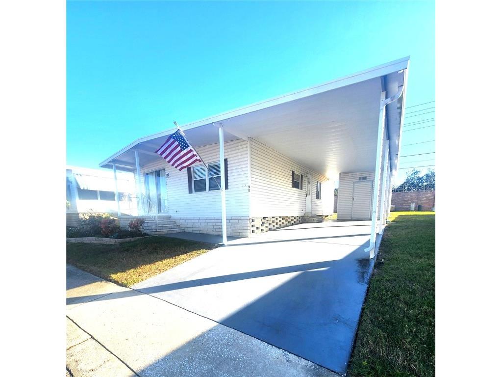 90 Red Oak Drive Palm Harbor FL 34684 TB8448542 image1