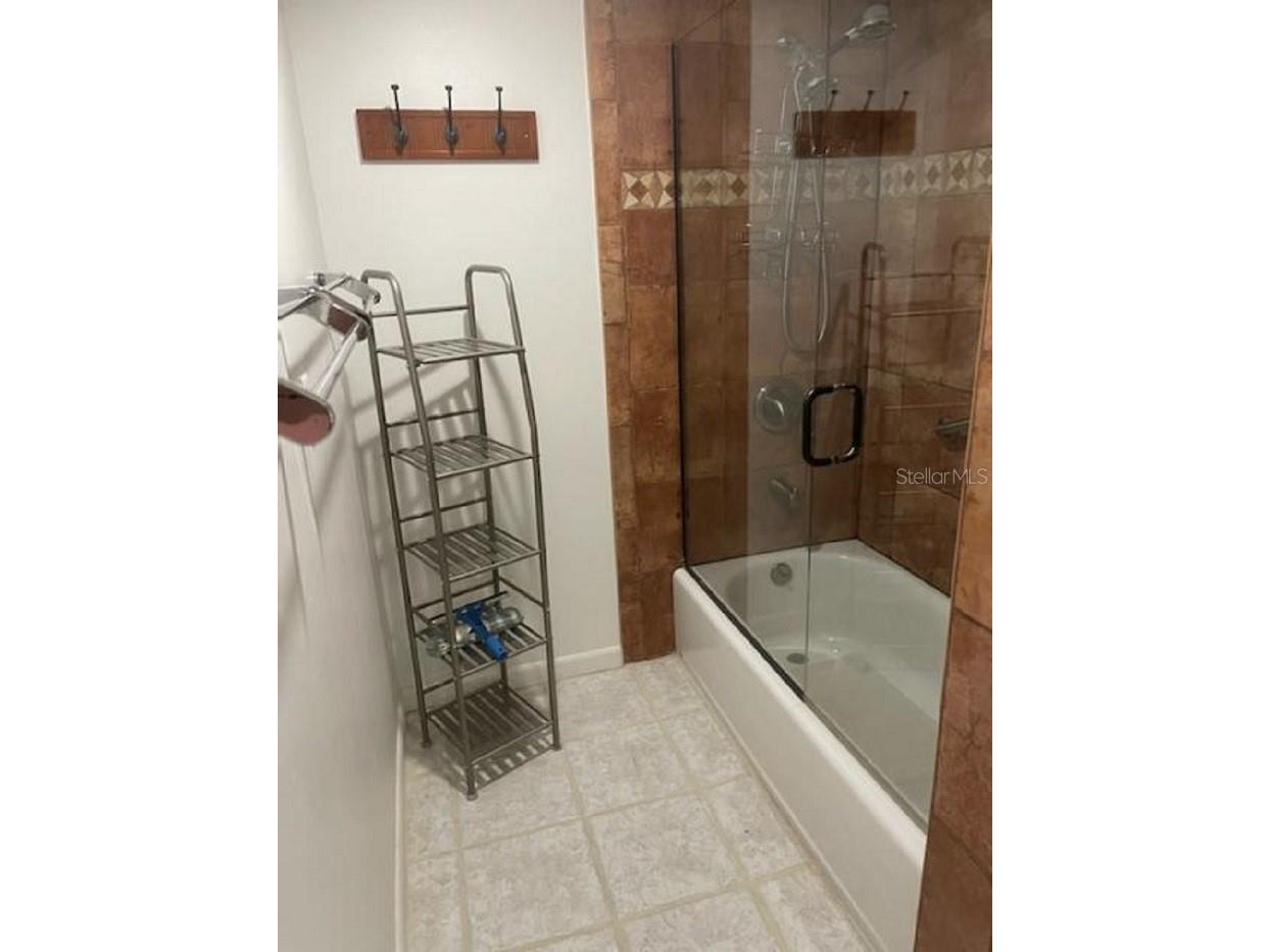 90 S Highland Avenue #1 Tarpon Springs FL 34689 TB8527589 image11
