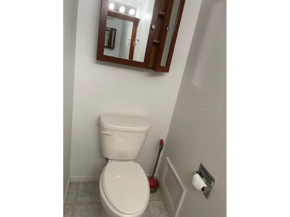 90 S Highland Avenue #1 Tarpon Springs FL 34689 TB8527589 image12