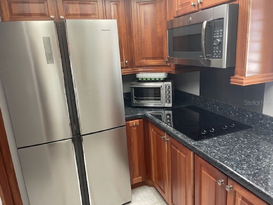 90 S Highland Avenue #1 Tarpon Springs FL 34689 TB8527589 image4