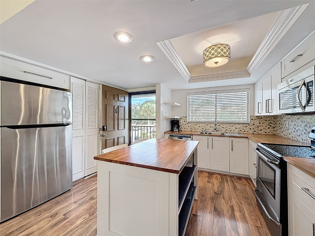 90 S Highland Avenue #1115 Tarpon Springs FL 34689 - LAKE TARPON TB8443299 image10