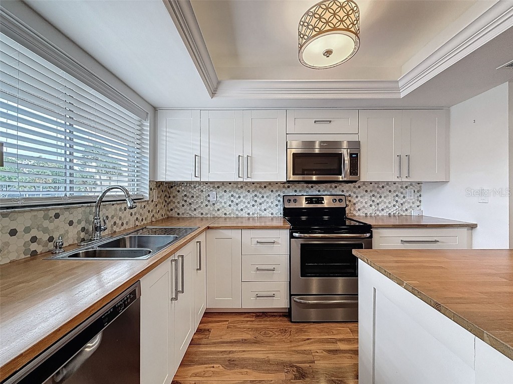 90 S Highland Avenue #1115 Tarpon Springs FL 34689 - LAKE TARPON TB8443299 image6