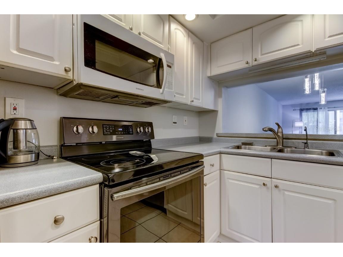 90 S Highland Avenue #112 Tarpon Springs FL 34689 TB8442667 image10