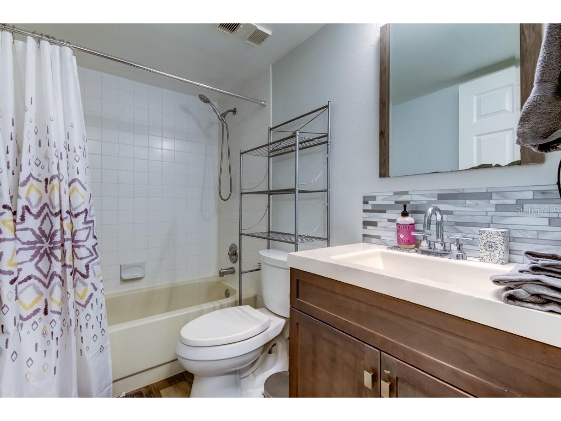 90 S Highland Avenue #112 Tarpon Springs FL 34689 TB8442667 image37