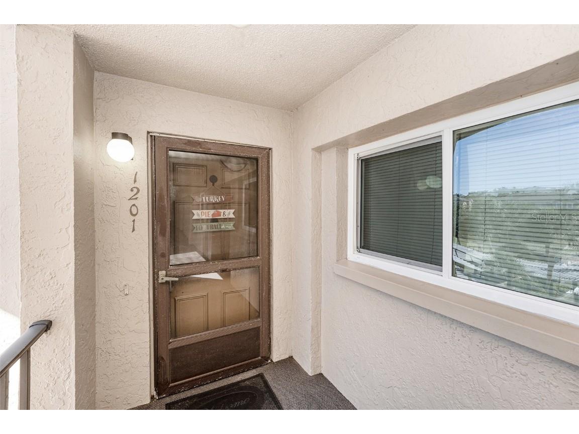 90 S Highland Avenue #1201 Tarpon Springs FL 34689 - LAKE TARPON TB8444798 image2