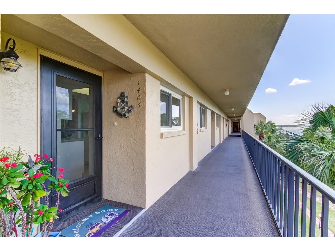 90 S Highland Avenue #1406 Tarpon Springs FL 34689 U8234527 image1