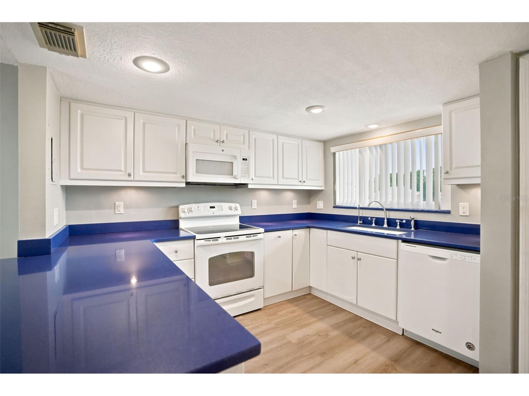 90 S Highland Avenue #1414 Tarpon Springs FL 34689 W7886918 image10