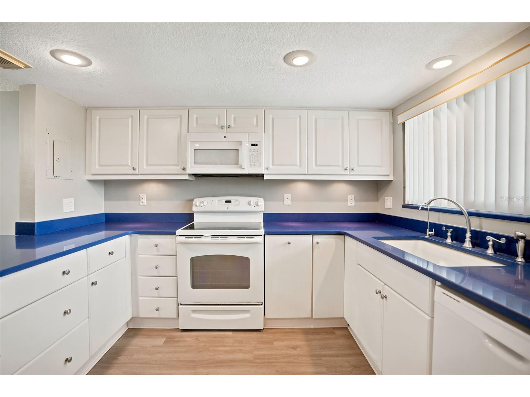 90 S Highland Avenue #1414 Tarpon Springs FL 34689 W7886918 image11