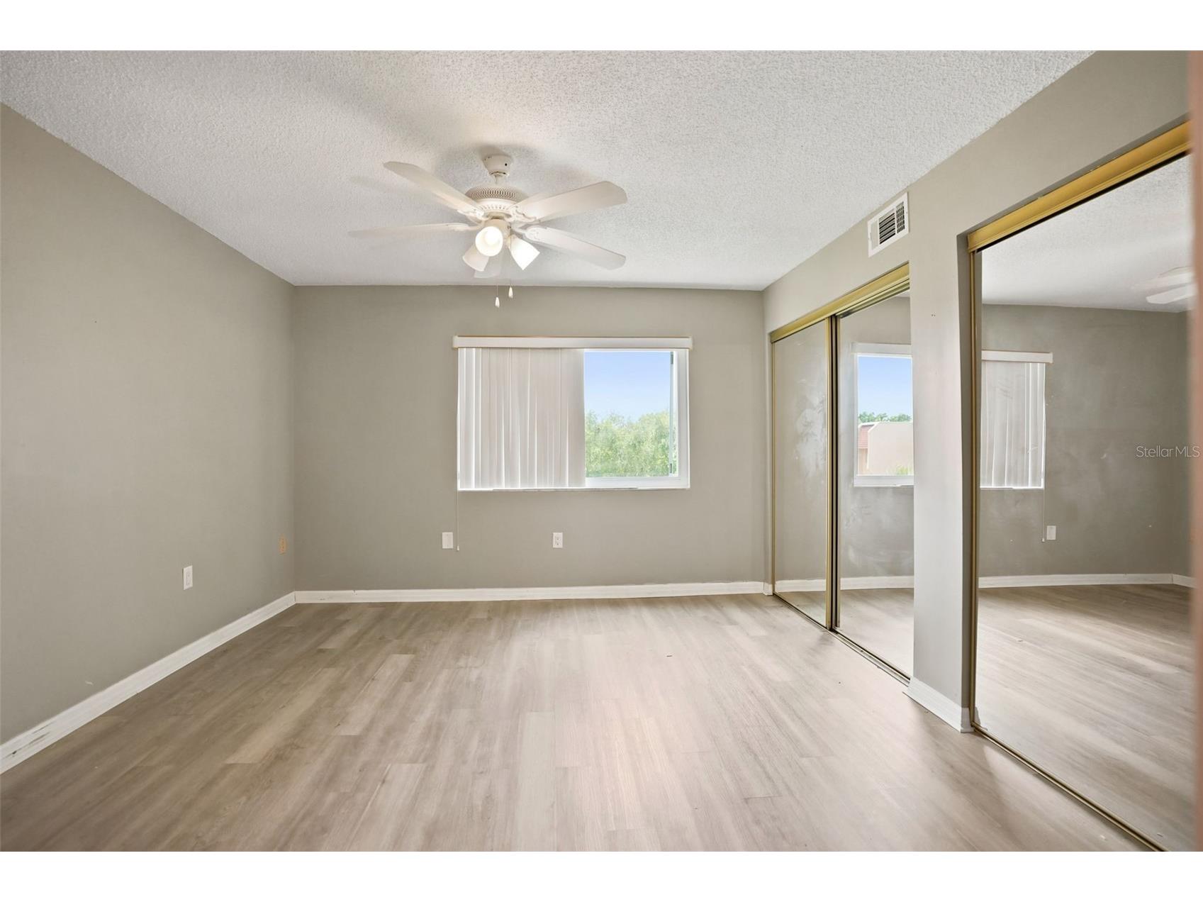 90 S Highland Avenue #1414 Tarpon Springs FL 34689 W7886918 image25