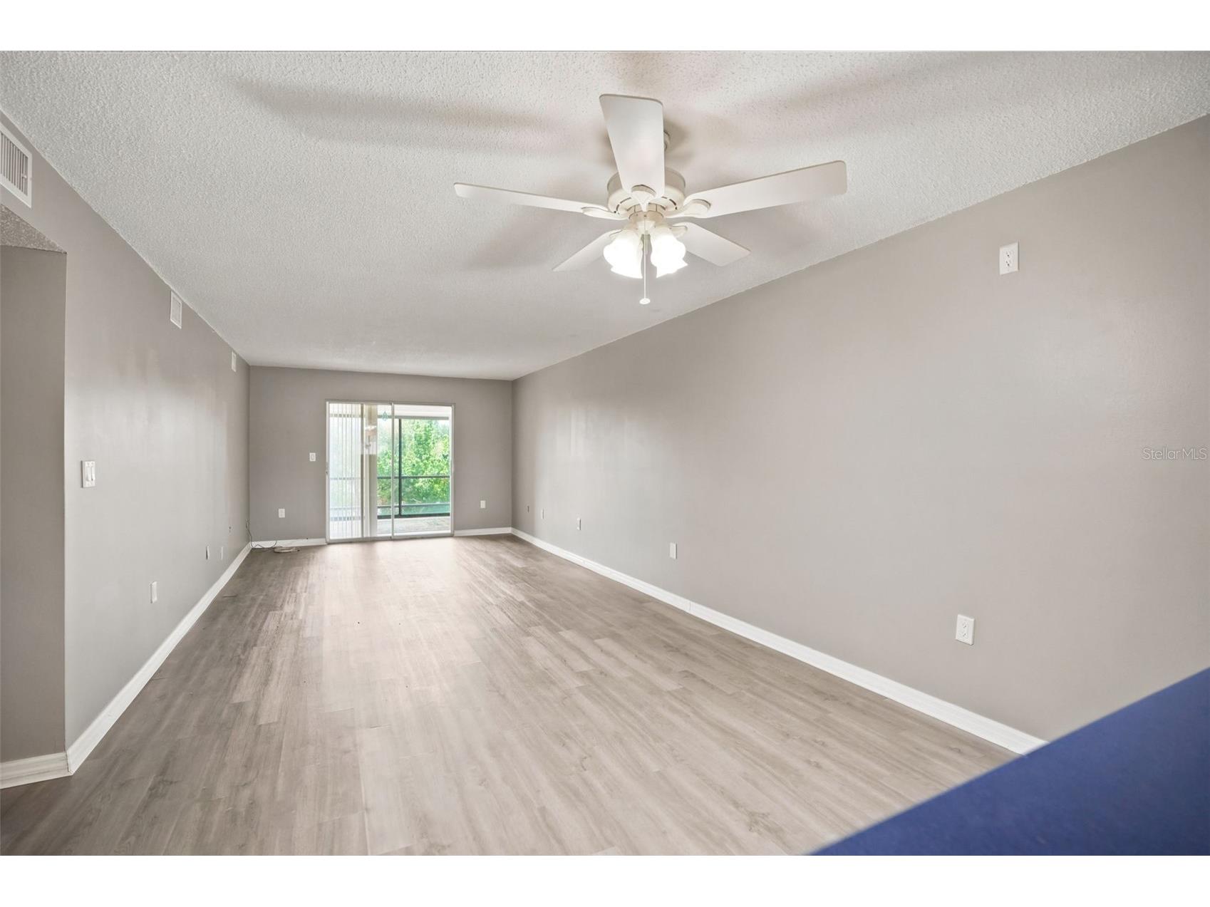 90 S Highland Avenue #1414 Tarpon Springs FL 34689 W7886918 image3