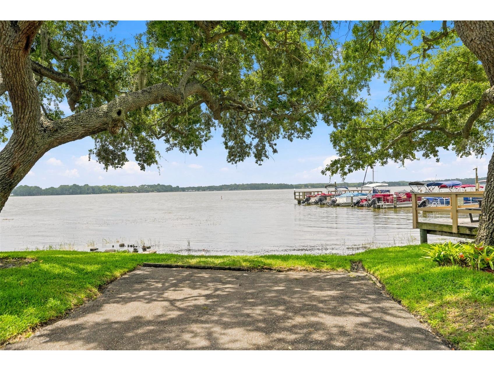90 S Highland Avenue #1414 Tarpon Springs FL 34689 W7886918 image35