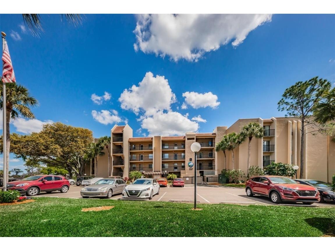 90 S Highland Avenue #214 Tarpon Springs FL 34689 TB8410391 image1