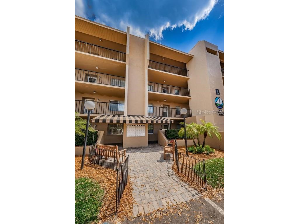 90 S Highland Avenue #214 Tarpon Springs FL 34689 TB8410391 image2