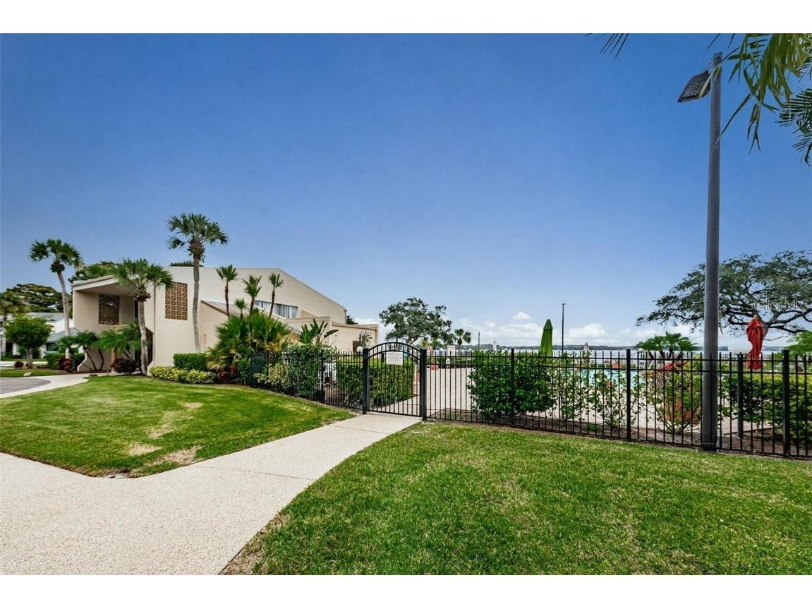 90 S Highland Avenue #214 Tarpon Springs FL 34689 TB8410391 image33