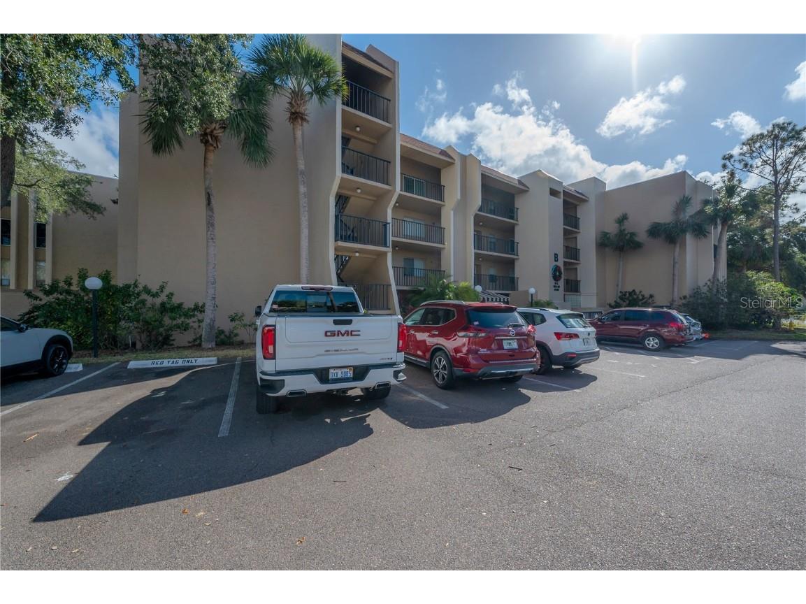 90 S Highland Avenue #416 Tarpon Springs FL 34689 - LAKE TARPON TB8331761 image1