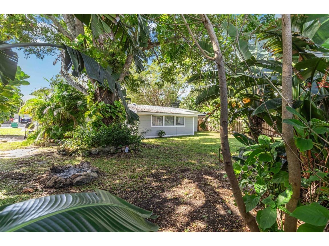 90 S Tropical Way Merritt Island FL 32952 O6349873 image32