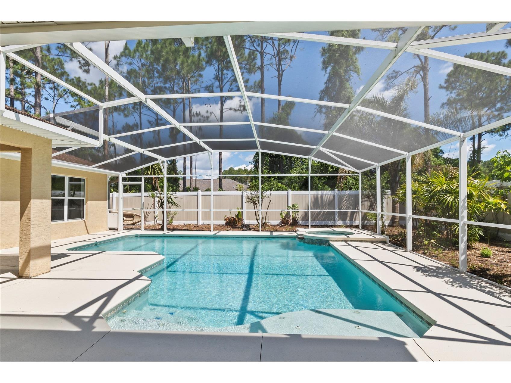 90 Universial Trail Palm Coast FL 32164 FC317735 image3