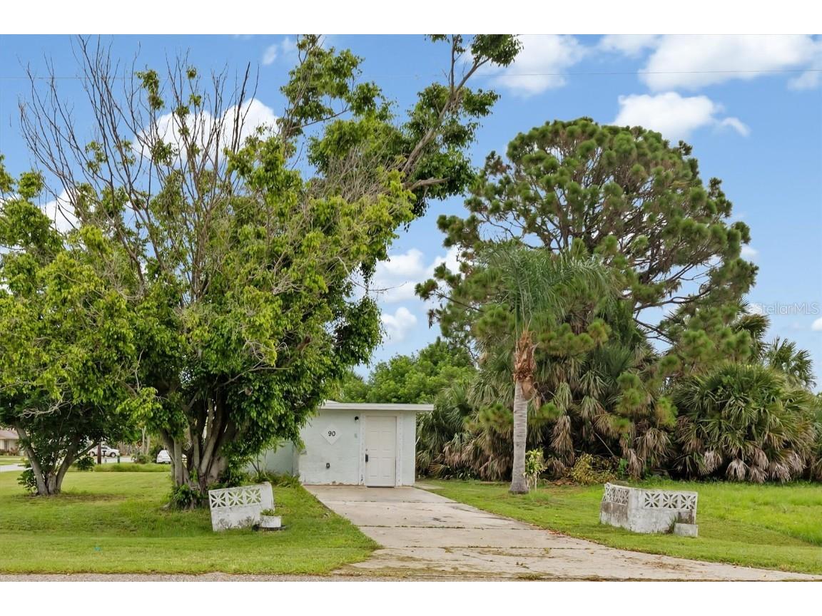 90 W Cowles Street Englewood FL 34223 C7512396 image1