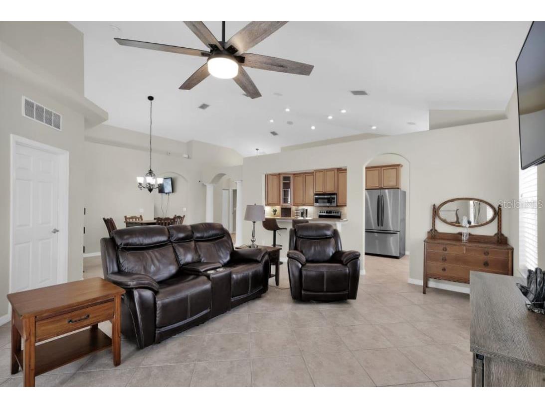 90 W Waterside Parkway Palm Coast FL 32137 FC319118 image2