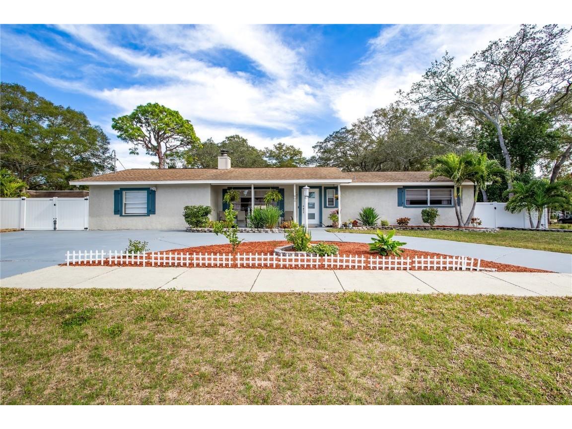 900 15th Street Palm Harbor FL 34683 U8225297 image1