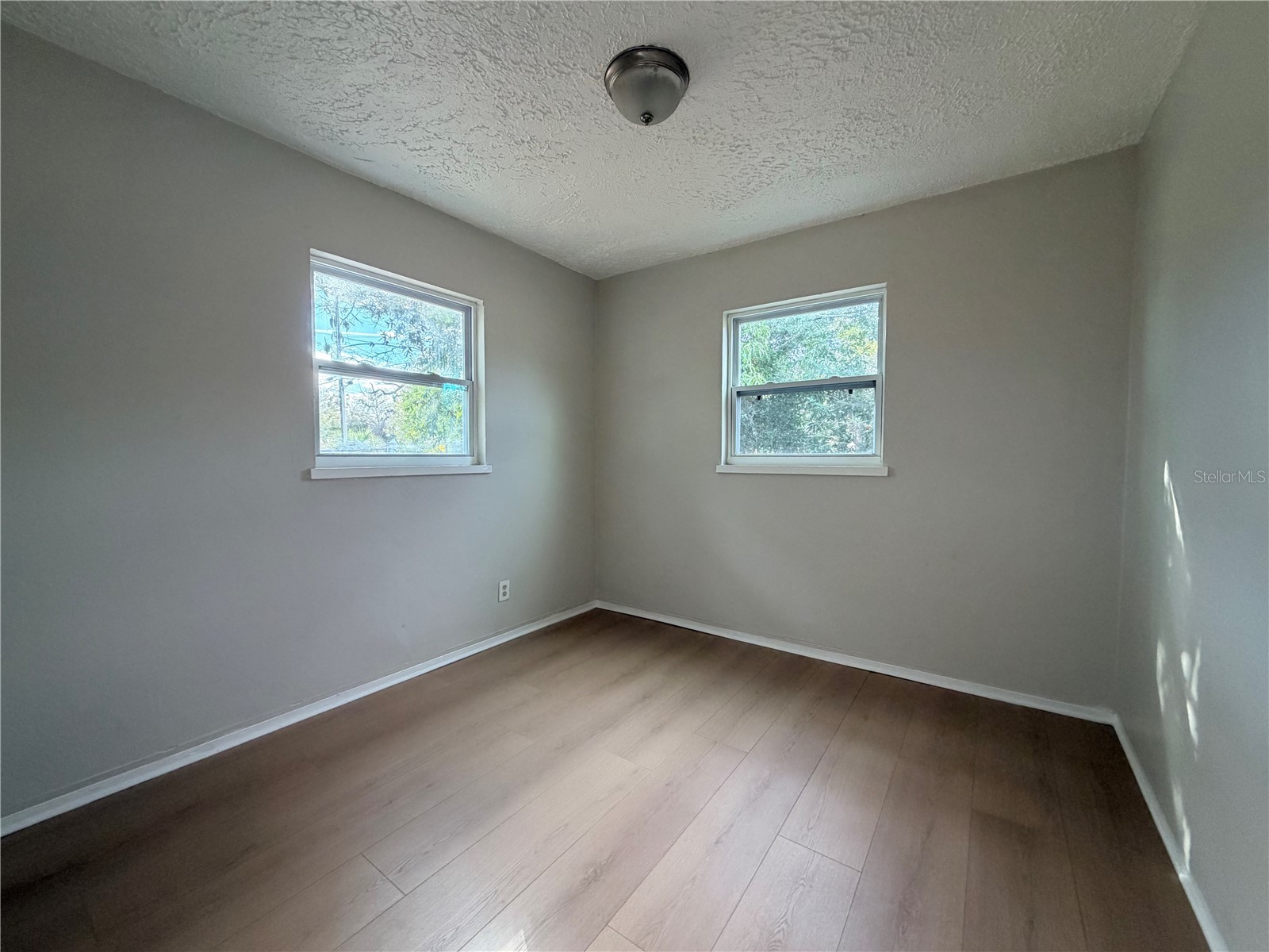 900 40th Street S Saint Petersburg FL 33711 TB8460492 image13
