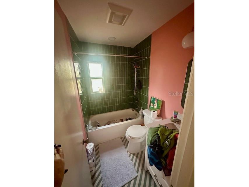 900 46th Avenue N Saint Petersburg FL 33703 TB8479899 image11