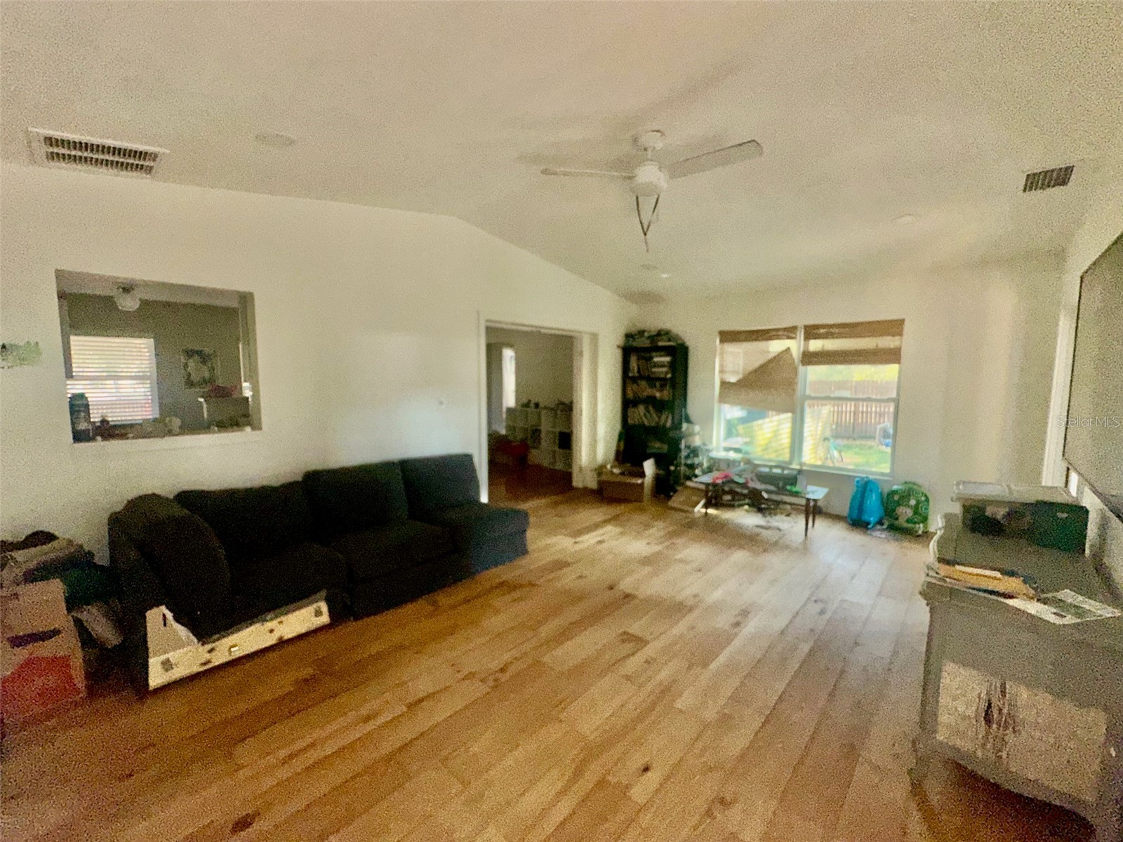 900 46th Avenue N Saint Petersburg FL 33703 TB8479899 image8