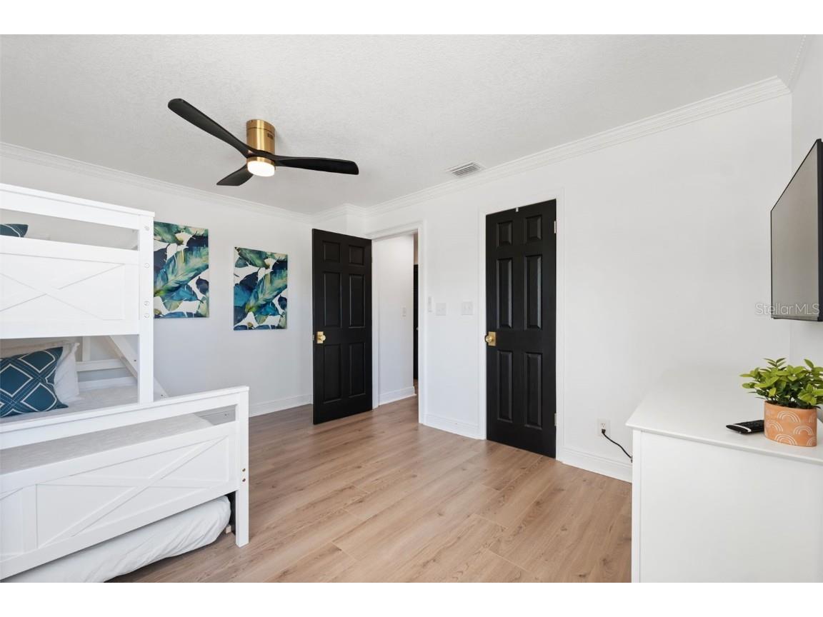 900 79th Street S Saint Petersburg FL 33707 TB8420103 image35