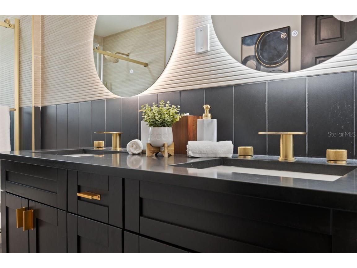 900 79th Street S Saint Petersburg FL 33707 TB8420103 image38