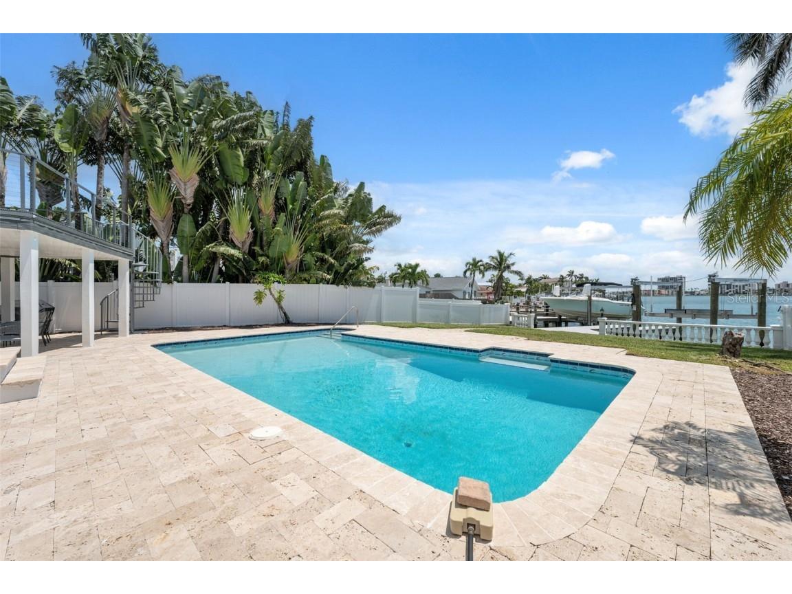 900 79th Street S Saint Petersburg FL 33707 TB8420103 image59