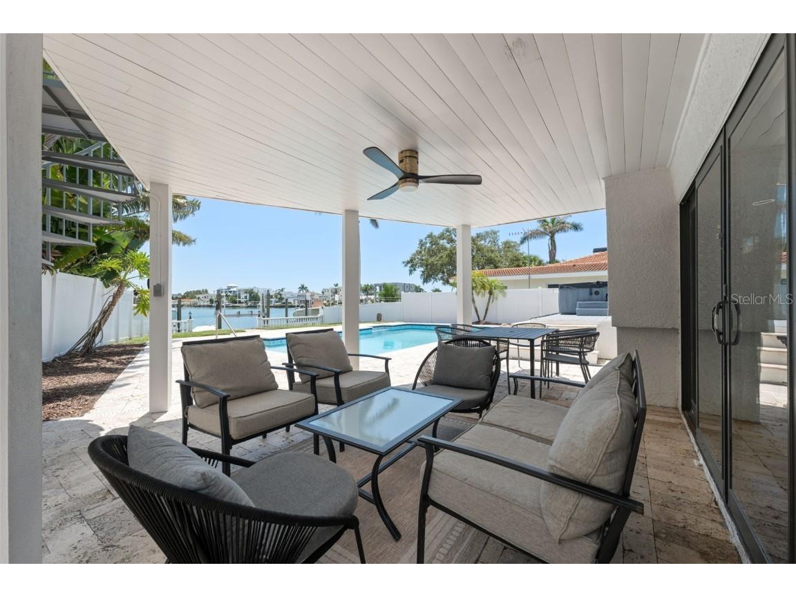 900 79th Street S Saint Petersburg FL 33707 TB8420103 image61