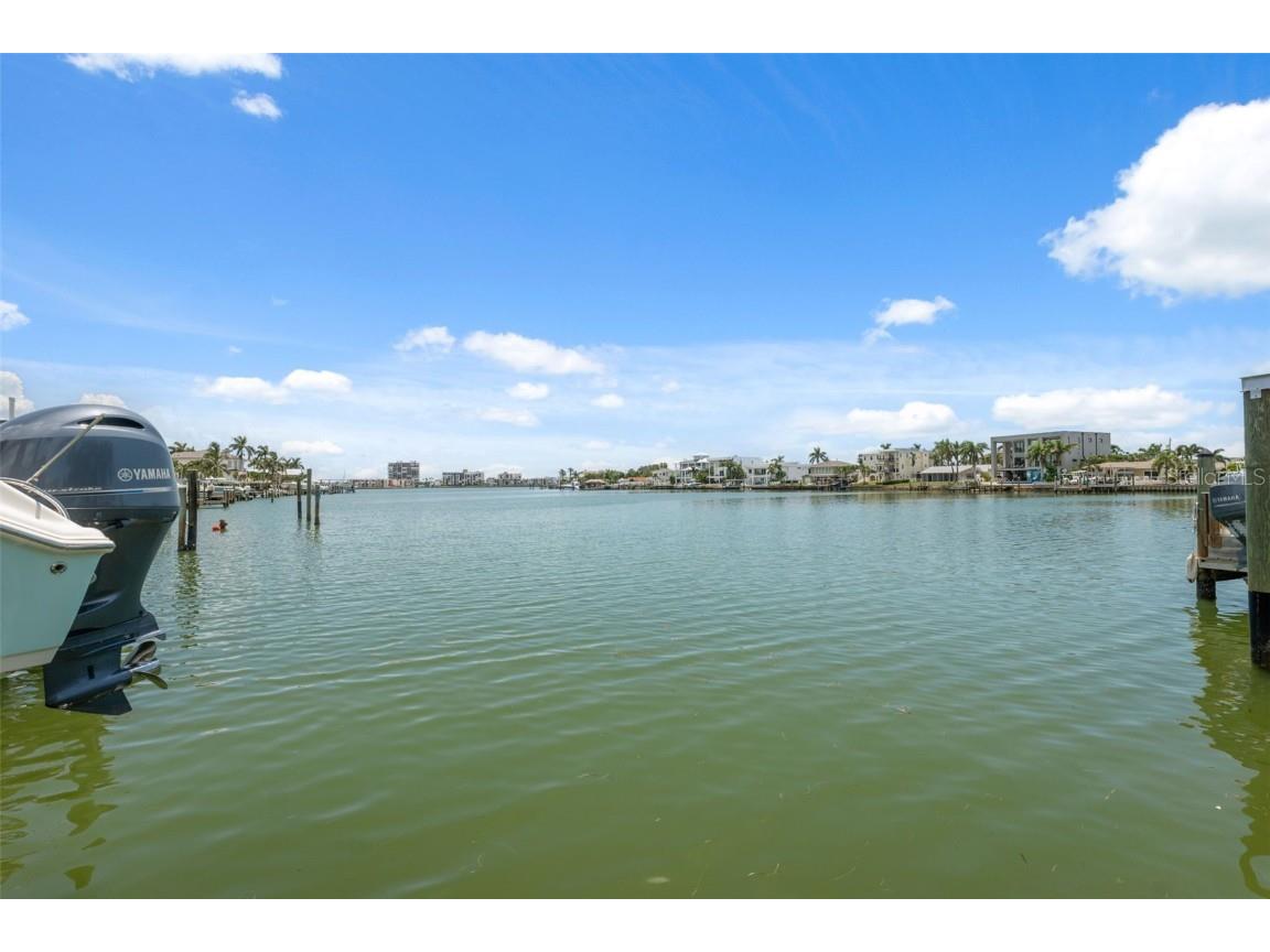 900 79th Street S Saint Petersburg FL 33707 TB8420103 image69