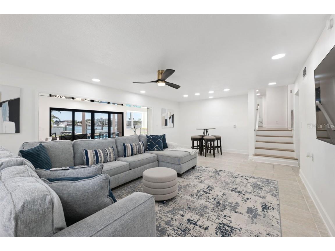 900 79th Street S Saint Petersburg FL 33707 TB8420103 image8