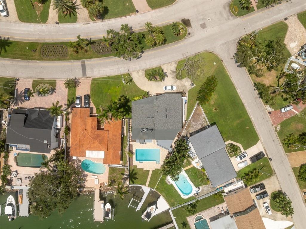 900 79th Street S Saint Petersburg FL 33707 TB8420103 image81