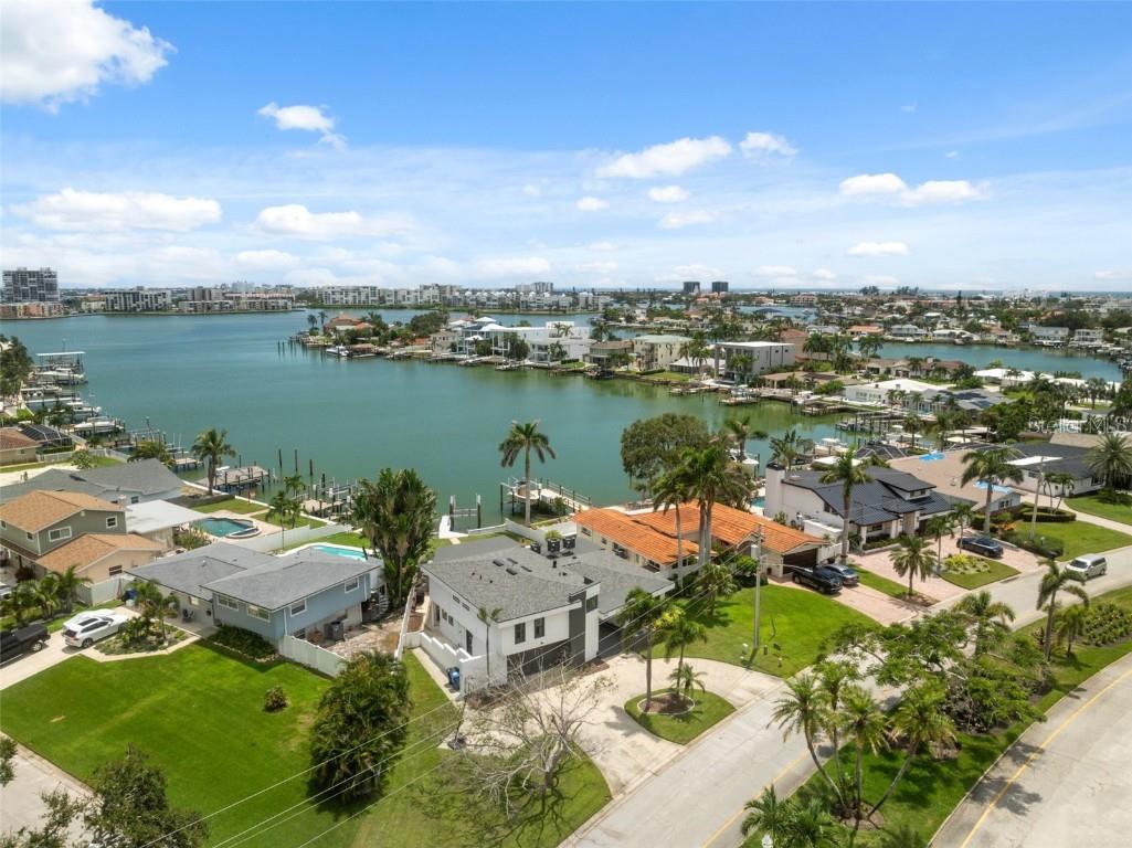 900 79th Street S Saint Petersburg FL 33707 TB8420103 image82