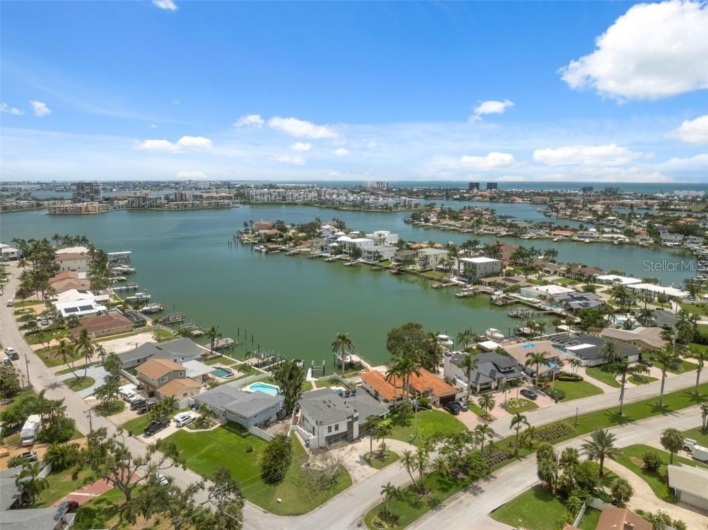 900 79th Street S Saint Petersburg FL 33707 TB8420103 image83