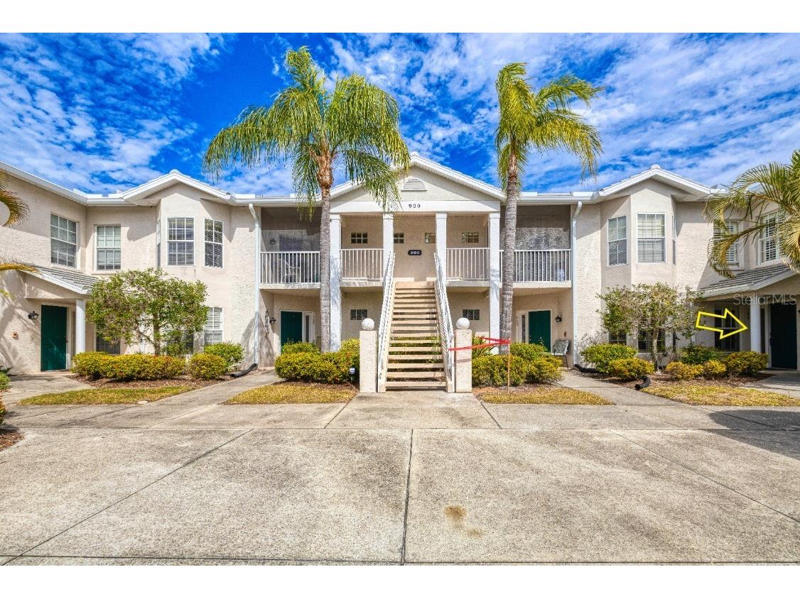 900 Addington Court #104 Venice FL 34293 C7487966 image1