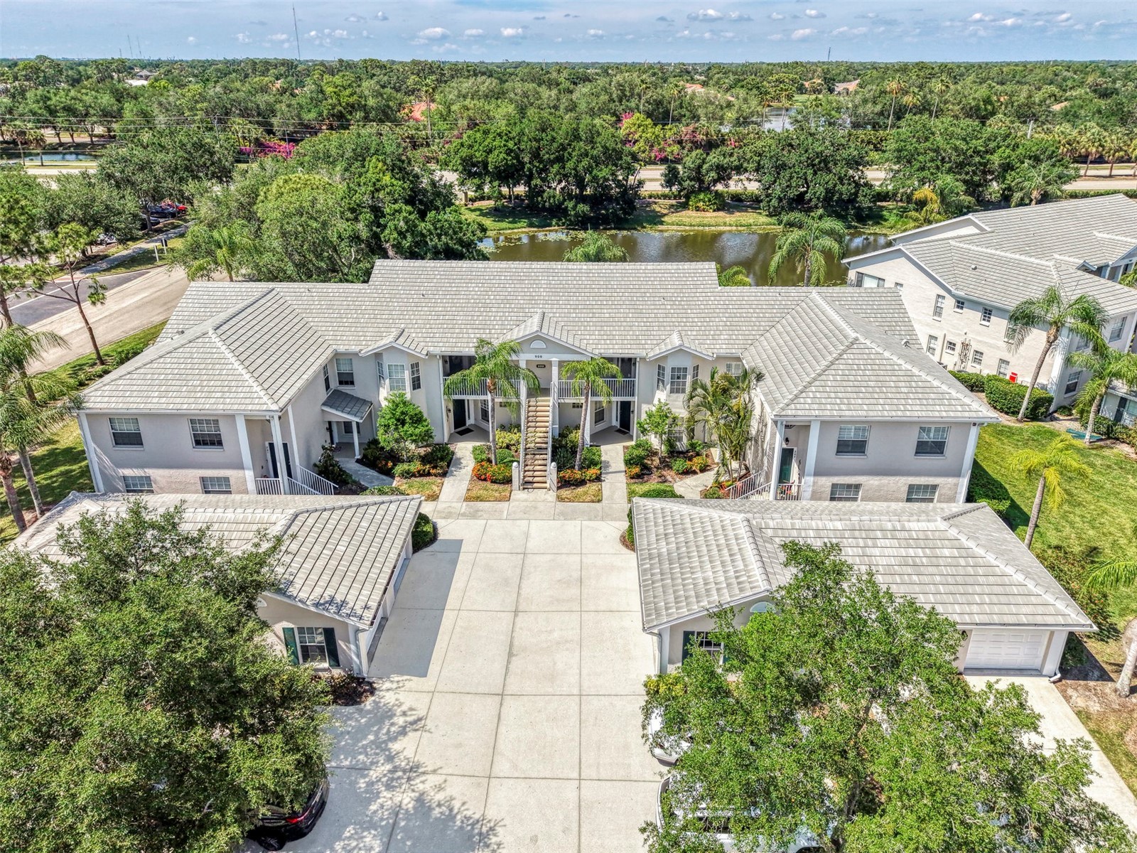 900 Addington Court #203 Venice FL 34293 N6144202 image3