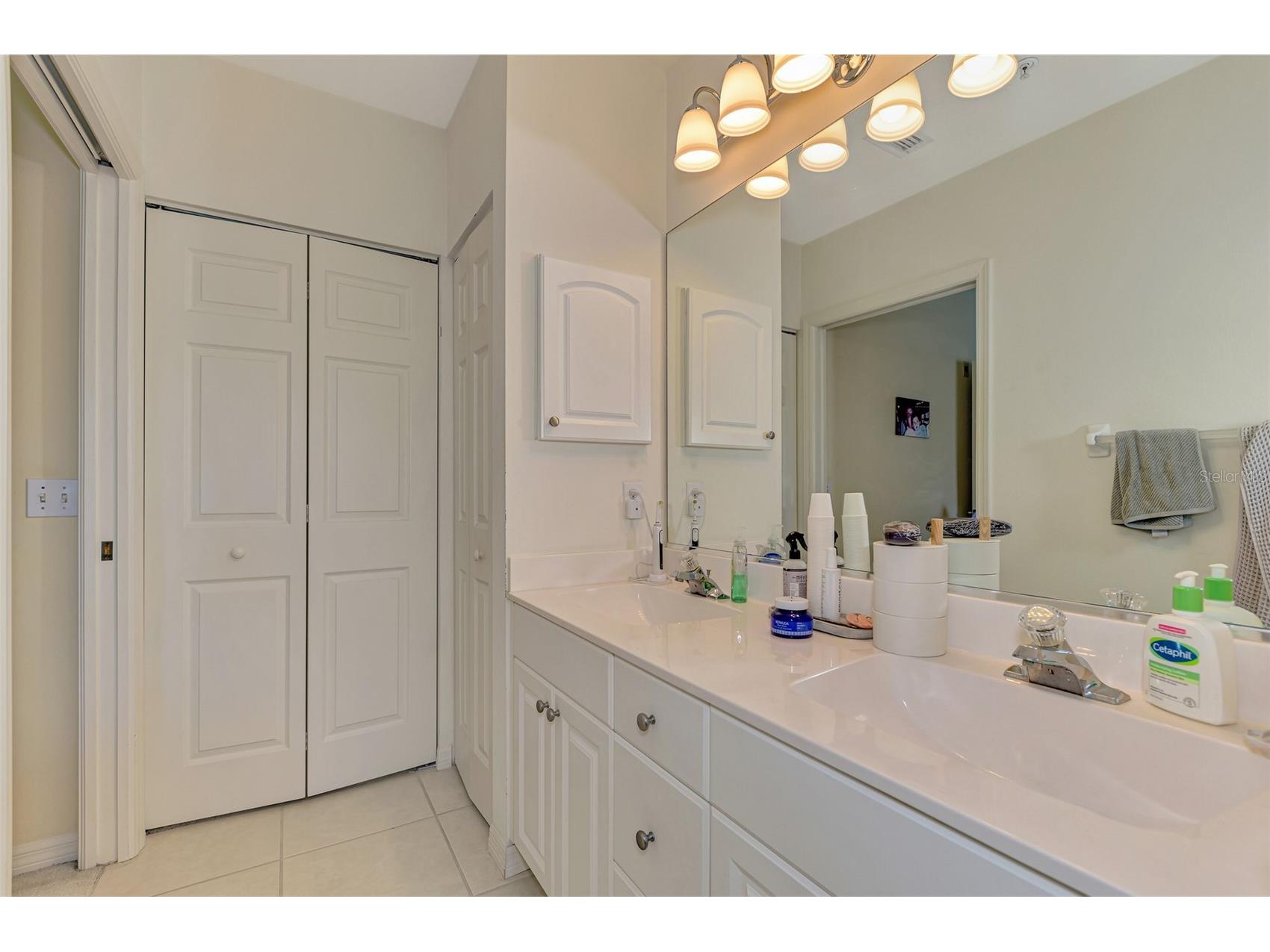 900 Addington Court #203 Venice FL 34293 N6144202 image46