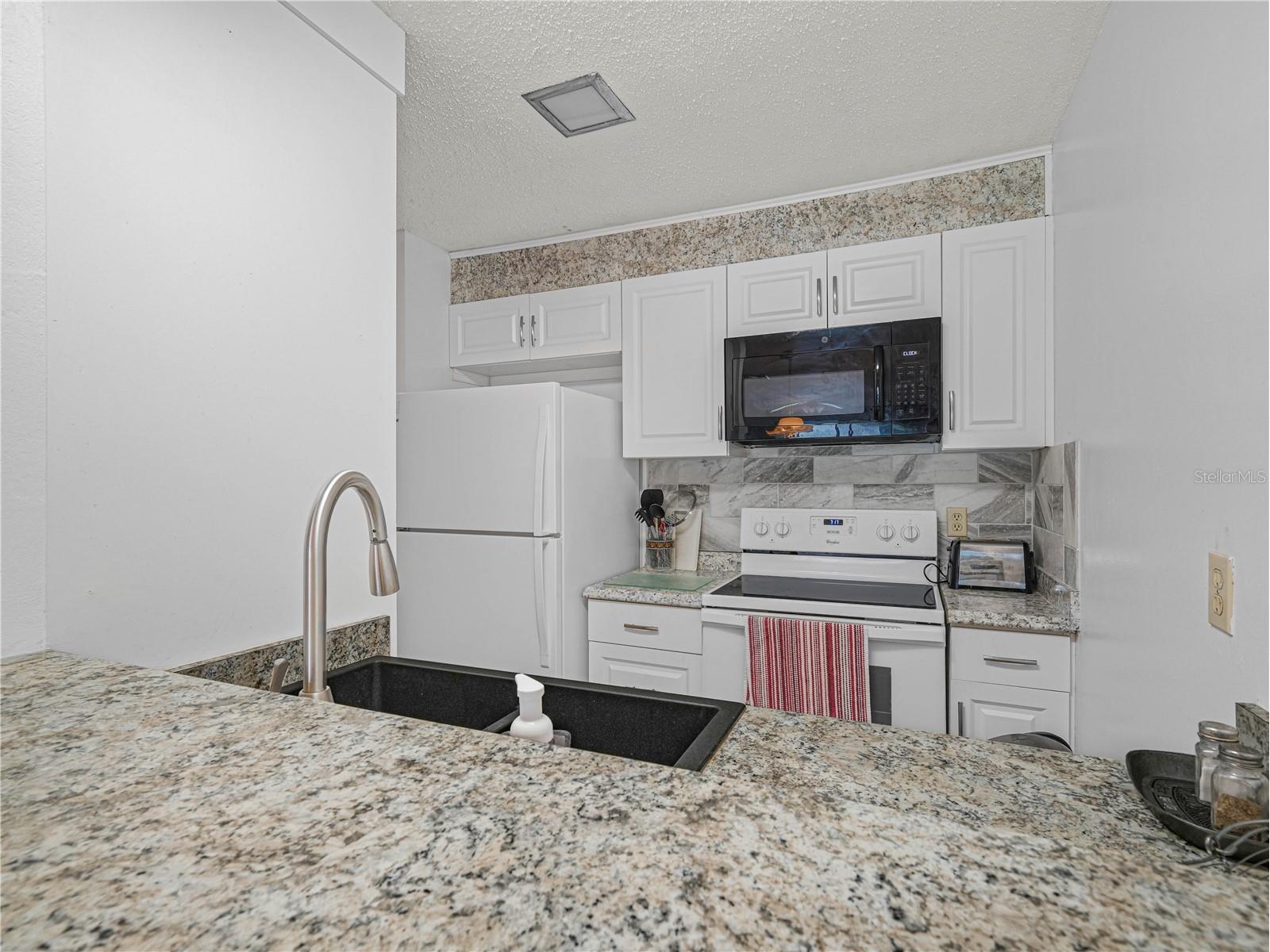 900 Avenue Z SE #D6 Winter Haven FL 33880 P4938685 image8