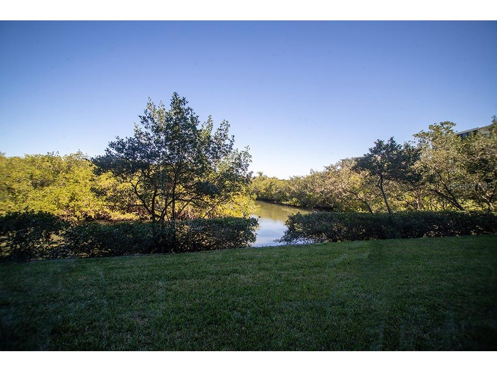 900 Cove Cay Drive #1E Clearwater FL 33760 - TAMPA BAY INLET U8191189 image1