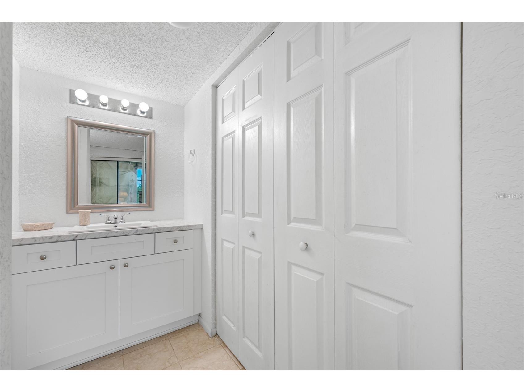 900 Cove Cay Drive #1F Clearwater FL 33760 TB8516894 image40