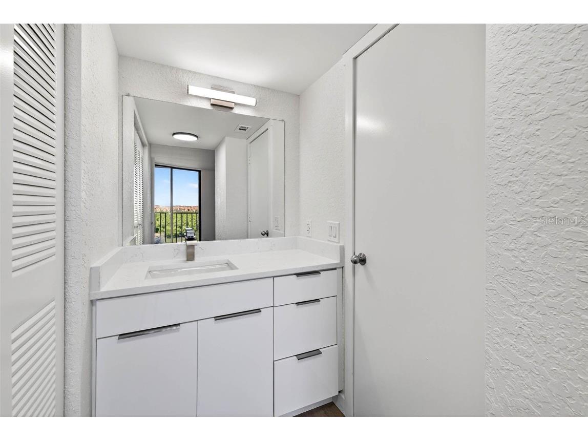 900 Cove Cay Drive #6E Clearwater FL 33760 TB8441889 image24